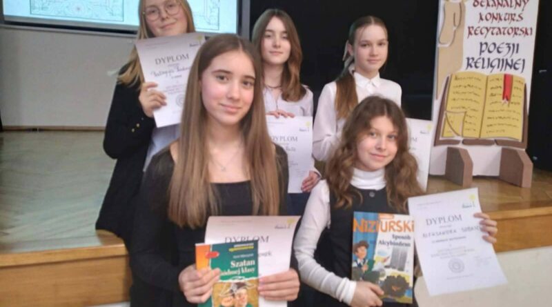 WIELKI SUKCES NASZYCH UCZENNIC